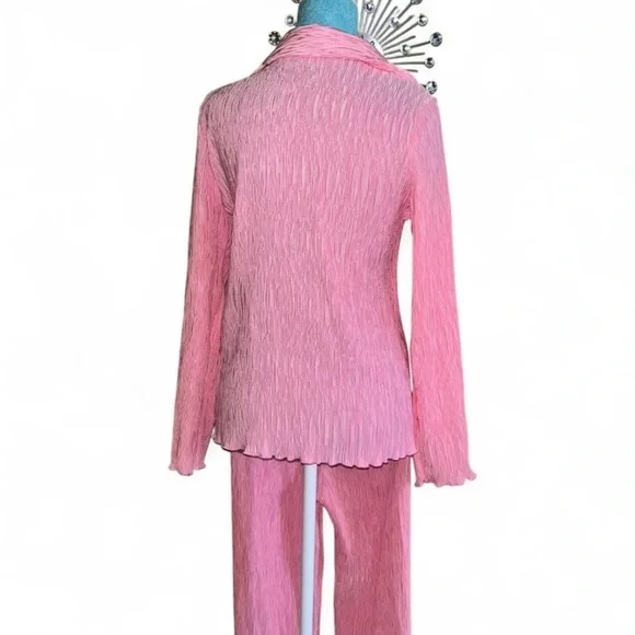 Pink Button-Up Lounge Set - Picture 4 of 4